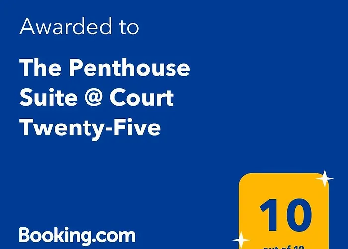 The Penthouse @ Court Twenty-five Apartament