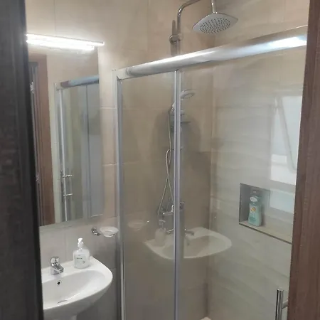 The Penthouse @ Court Twenty-five סליאמה