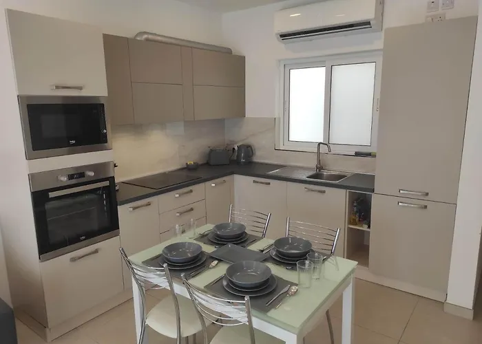 The Penthouse @ Court Twenty-five * Sliema