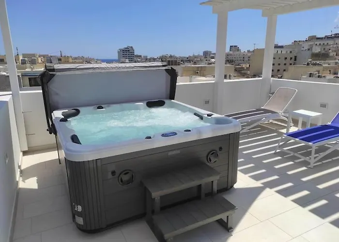 The Penthouse @ Court Twenty-five Sliema