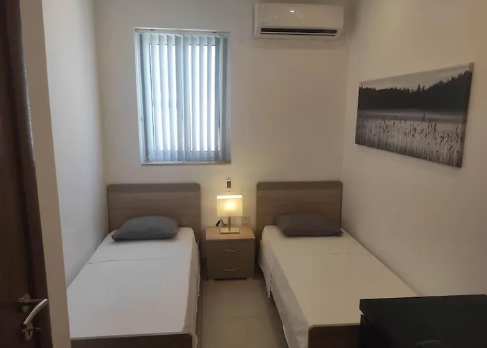 The Penthouse @ Court Twenty-five Daire Sliema