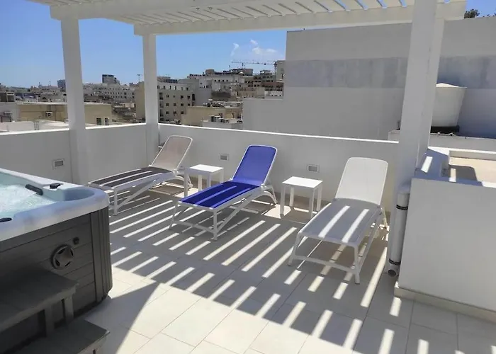 The Penthouse @ Court Twenty-five Sliema