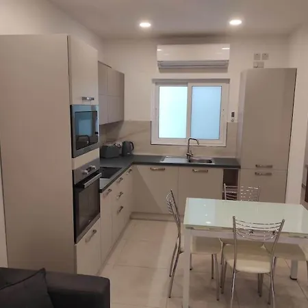 The Penthouse @ Court Twenty-five