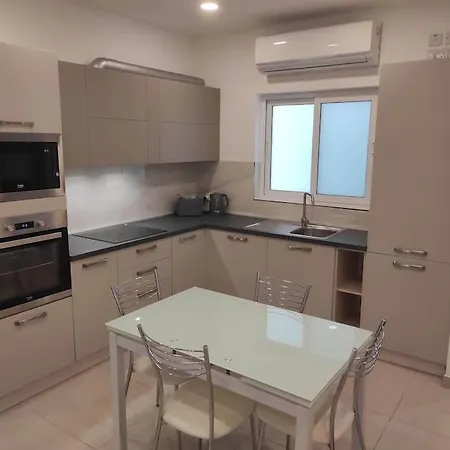 The Penthouse @ Court Twenty-five Appartement Sliema