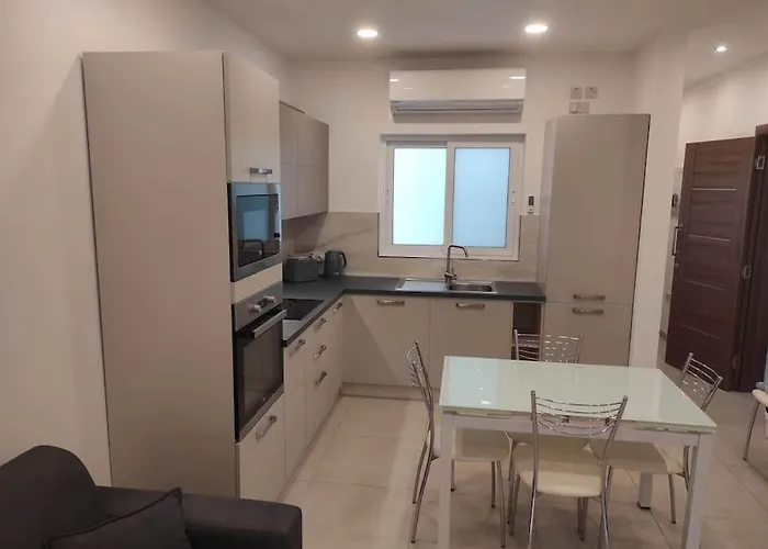 The Penthouse @ Court Twenty-five